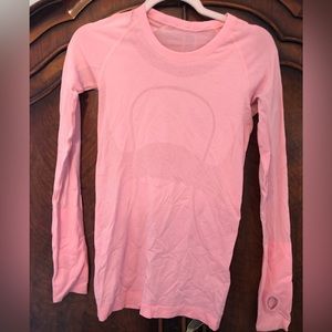 Lululemon Swiftly Tech Long Sleeve Top